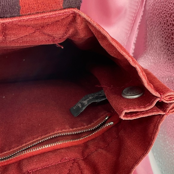 Hermès Fourre Tout PM tote bag in red canvas with black and red striped handles - Picture 13 of 15